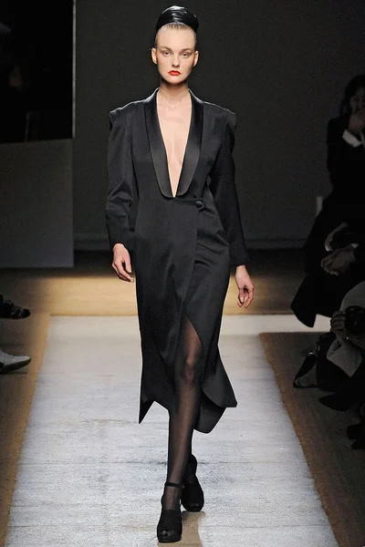 Look 38